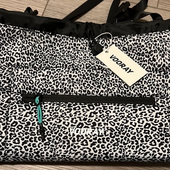 Drawstring leopard print backpack - Picture 5 of 5